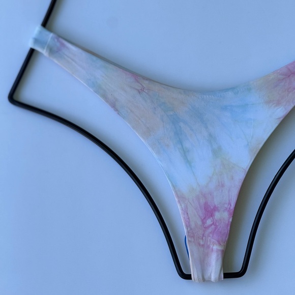 Dippin' Daisy's SEAPORT Thong Bikini Bottom - Picture 2 of 14